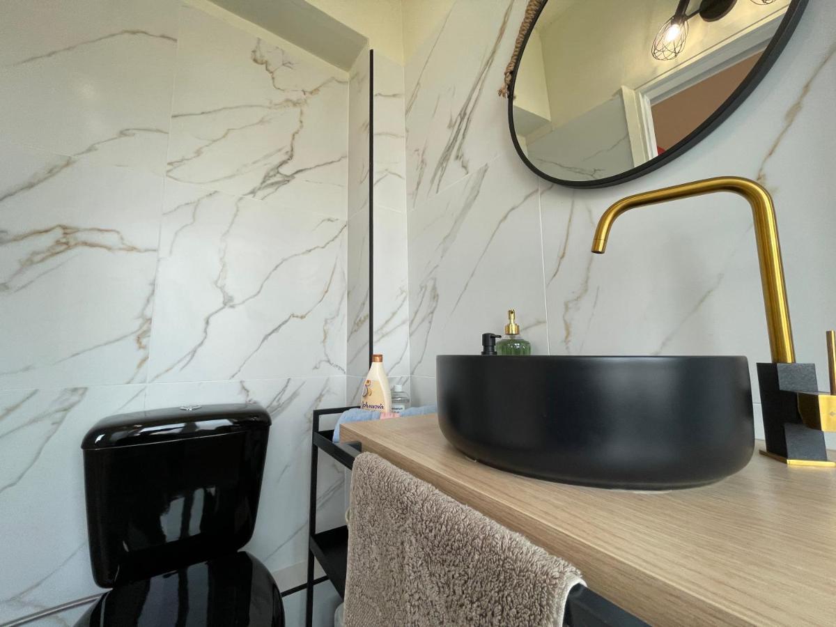 Cozy Apartment In Heart Athens Near Metro Fix 100M Экстерьер фото