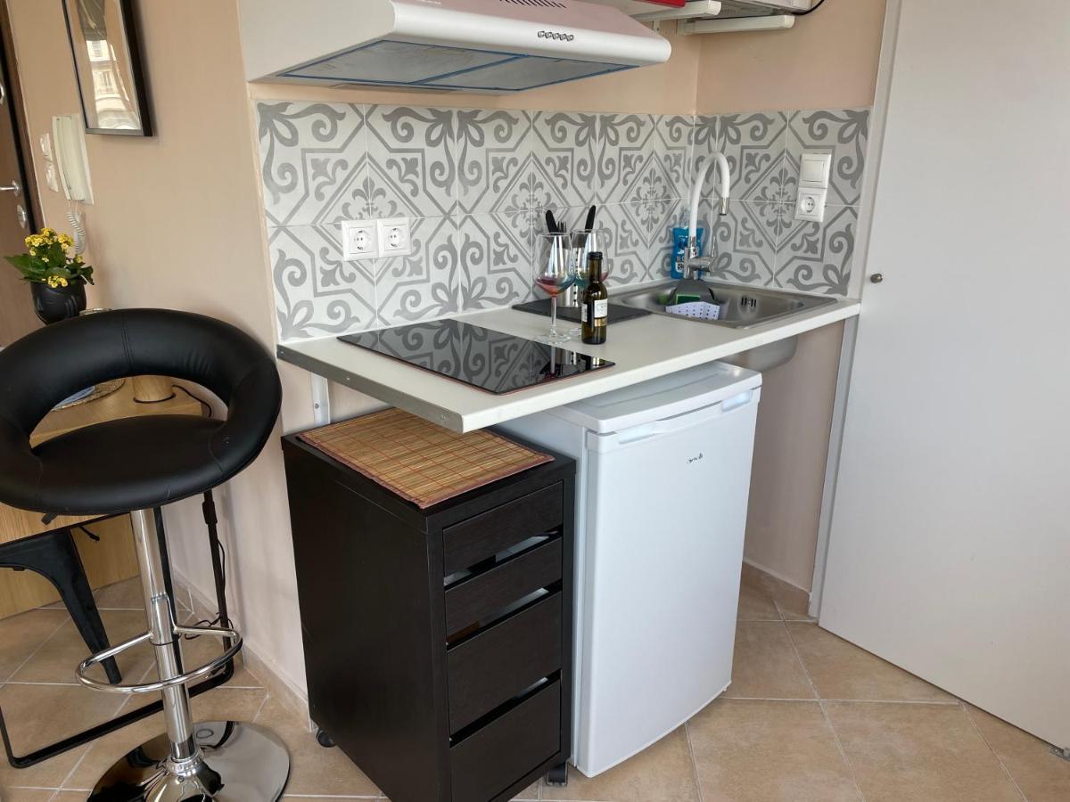 Cozy Apartment In Heart Athens Near Metro Fix 100M Экстерьер фото
