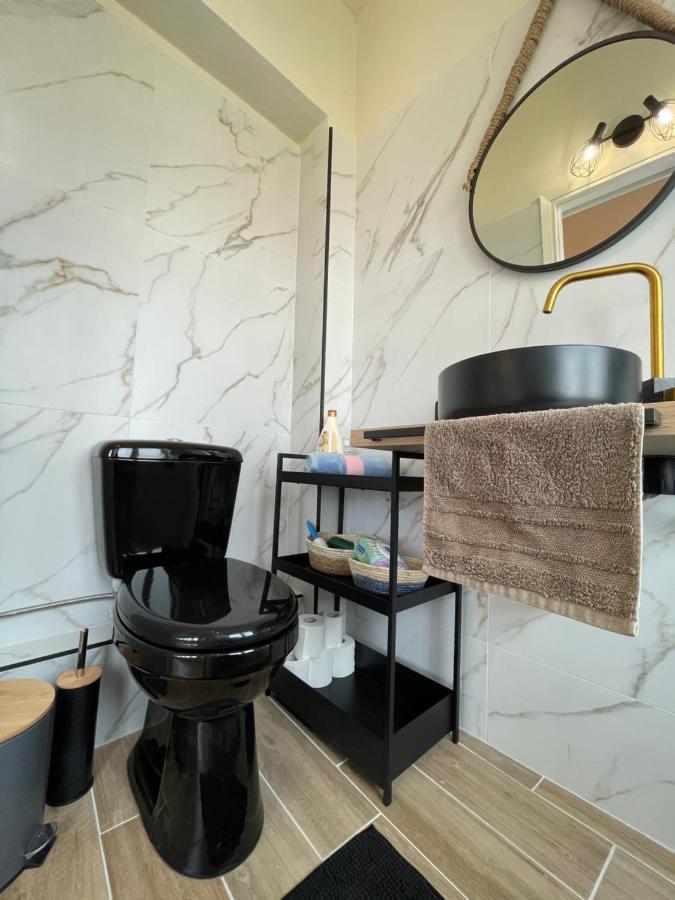 Cozy Apartment In Heart Athens Near Metro Fix 100M Экстерьер фото